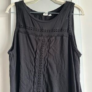 Black GAP Sleeveless Top